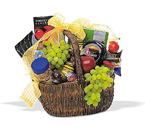 Gourmet Picnic Basket