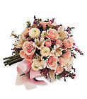 Blushing Blossoms Clutch Bouquet
