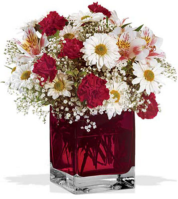 Teleflora's Scarlett Bouquet from Richardson's Flowers in Medford, NJ