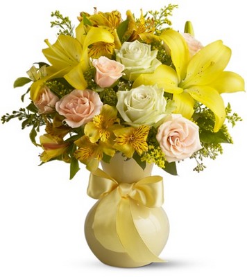 Sunny Smiles from Richardson's Flowers in Medford, NJ